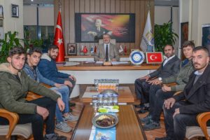 Bursa Karacabey Belediye Başkanı &Ouml;zkan'dan madde bağımlılığı ile m&uuml;cadeleye destek