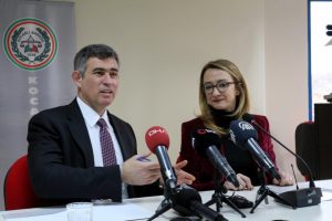 Feyzioğlu: Hukuk fak&uuml;ltelerimizi derleyelim toparlayalım, zincirlerimizi kıralım