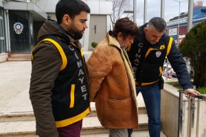 Bursa'da kızını 14 yerinden bıçaklayan baba tutuklandı