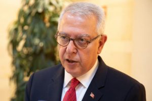 B&uuml;y&uuml;kel&ccedil;i Kılı&ccedil;'tan Amerikalı senat&ouml;re YPG/PKK tepkisi