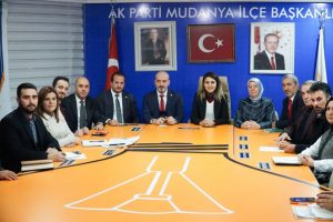 Ak Parti Bursa Mudanya'da kadın dayanışması