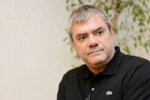 Yılmaz &Ouml;zdil, bazı isimlere tepkili: Hayal kırıklığı