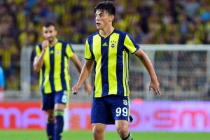 Eljif Elmas'ın cezası 1 ma&ccedil;a indirildi