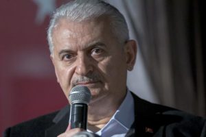 Binali Yıldırım'dan Gece G&ouml;r&uuml;ş&uuml;'ne &ouml;zel a&ccedil;ıklamalar