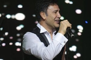 İzzet Yıldızhan'ı &uuml;zen haber