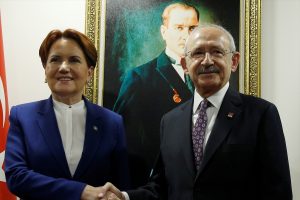 CHP ile İYİ Parti arasında 23'&uuml; b&uuml;y&uuml;kşehir 50 ilde işbirliği!