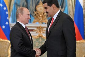 Peskov: Maduro, Putin'den mali veya askeri destek talep etmedi