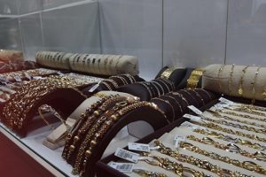 Kamar: "Dolarizasyona karşı altın ile ticaret desteklenmeli"
