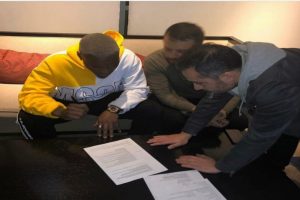 Yeni Malatyaspor Thievy Bifouma ile s&ouml;zleşme imzaladı