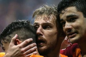 Galatasaray, Serdar Aziz'den 900 bin euro istiyor!