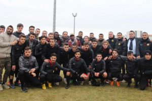 Eskişehirspor'da 9 futbolcu kul&uuml;pten ayrıldı