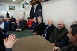 Bursa B&uuml;y&uuml;kşehir Belediye Başkan Adayı Bozbey aşevinde hayır yemeğine katıldı