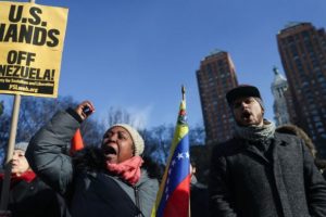 Maduro i&ccedil;in destek g&ouml;sterisi