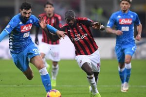 Milan ve Napoli'den gols&uuml;z beraberlik