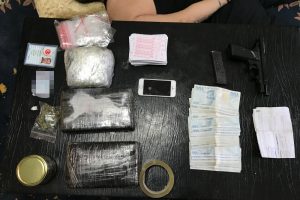 Narkotik operasyonu: 3 kilogram kokain ele ge&ccedil;irildi