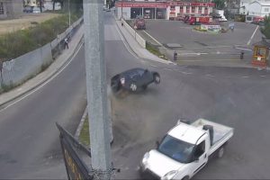 Trafik kazaları kameralarda