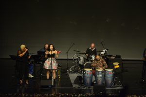 Ayhan Sicimoğlu ve Latin All Stars Bursa'da sahne aldı