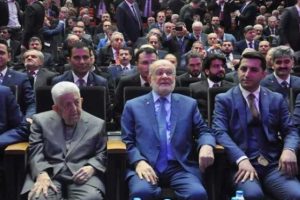 Saadet Partisi belediye başkan adaylarına 'cepsiz ceket'
