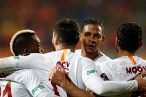 Fransız basını: Galatasaray onu bırakmaz