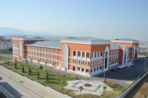 Bursa'daki uluslararası lisenin geleceğini ve vizyonunu "Bilim Kurulu" planlıyor