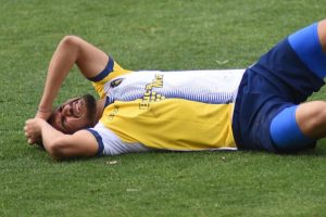 Bucaspor'da teknik ekip ve futbolculara tepki