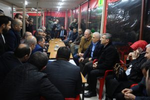Bursa B&uuml;y&uuml;kşehir Belediye Başkan Adayı Bozbey'e Yavuzselim ve Ulus'ta coşkulu karşılama