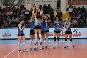 Nil&uuml;fer Belediyespor hız kesmedi