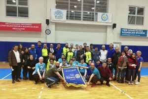 Bursa Nil&uuml;fer Belediyesi BUGES B&ouml;lgesel Goalball Şampiyonu oldu