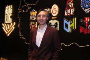 Genco Alp: "Aileler esporu, eğitim programı olarak g&ouml;rs&uuml;n"