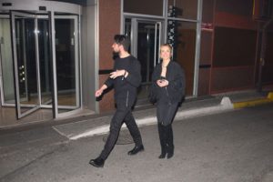 Eliz Saku&ccedil;oğlu'ndan 'sevgili' yanıtı