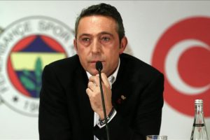 Fenerbah&ccedil;e Kul&uuml;b&uuml; Başkanı Ali Ko&ccedil;: Buradayız, hi&ccedil;bir yere gitmiyoruz