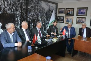 Bursa B&uuml;y&uuml;kşehir Belediye Başkan Adayı Bozbey: Esnafımızın y&uuml;z&uuml;n&uuml;n g&uuml;lmesini istiyoruz