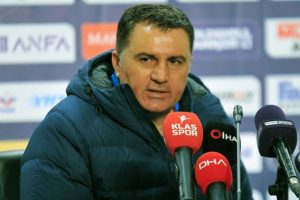 Mustafa Kaplan: "Ankarag&uuml;c&uuml;'n&uuml;n &ouml;n&uuml;n&uuml; a&ccedil;arım"