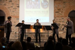 Bursa'da Anadolu Nefesli Beşlisi'nden m&uuml;zik ziyafeti