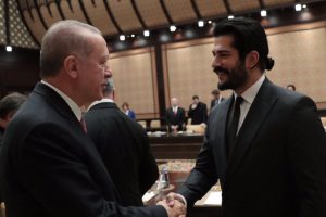 Sinema sekt&ouml;r&uuml; temsilcileri Cumhurbaşkanlığı K&uuml;lliyesi'nde