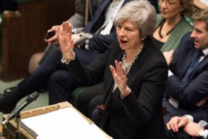 Theresa May'den AB ile yeniden m&uuml;zakere mesajı
