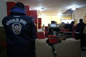'Cinsel g&uuml;c&uuml; arttırıcı &ccedil;ikolata' operasyonu!