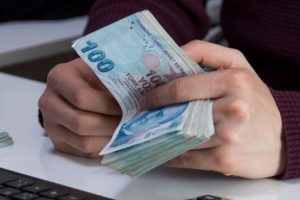 Emekliye 485 lira ek &ouml;deme zammı