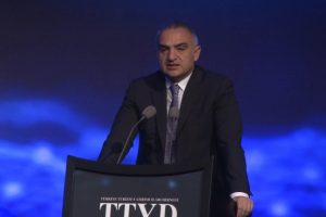 K&uuml;lt&uuml;r ve Turizm Bakanı Ersoy: 2023 hedefimiz 70 milyon turist