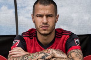 Giovinco, Gomis'in takım arkadaşı oldu