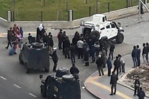 Kapıcı fark etti, kıskıvrak yakalandı