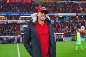 Beşiktaş'ın Edmilson'a yaptığı teklifin belgesi ortaya &ccedil;ıktı