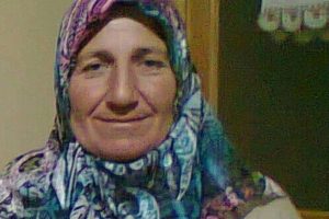 Bursa'da oğlunun kullandığı trakt&ouml;r&uuml;n r&ouml;morkundan d&uuml;şen kadın &ouml;ld&uuml;
