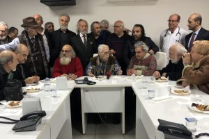 Bursa'da tedavi g&ouml;ren Eşref Kol&ccedil;ak'a Yeşil&ccedil;am desteği