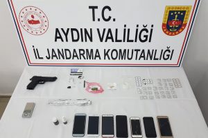Uyuşturucu ticaretine 11 g&ouml;zaltı