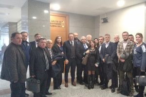 Rasim Ozan K&uuml;tahyalı hakkında zorla getirme kararı