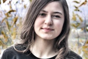 14 yaşındaki kız 8 g&uuml;nd&uuml;r kayıp!