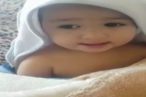 18 aylık bebek d&uuml;nya başkentlerini ezbere saydı