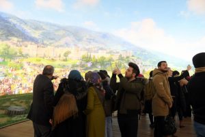 Bursa Fetih M&uuml;zesi 200 bin ziyaret&ccedil;iye ulaştı