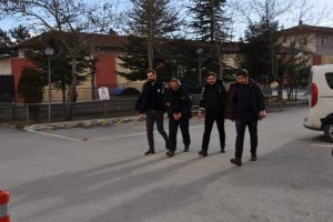 Petrol istasyonu gasp&ccedil;ısı yakayı ele verdi